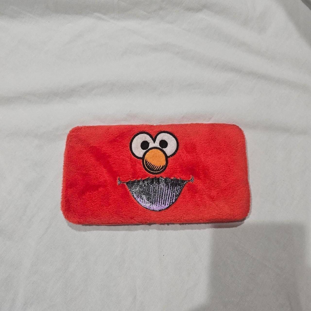 2010 Fuzzy Red Elmo Sesame Street Wallet